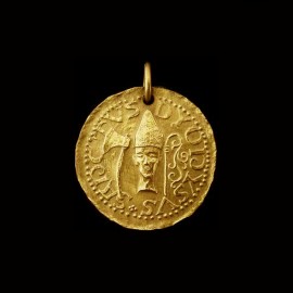 St Denis medallion