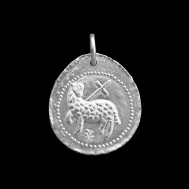 Agnus Dei medallion